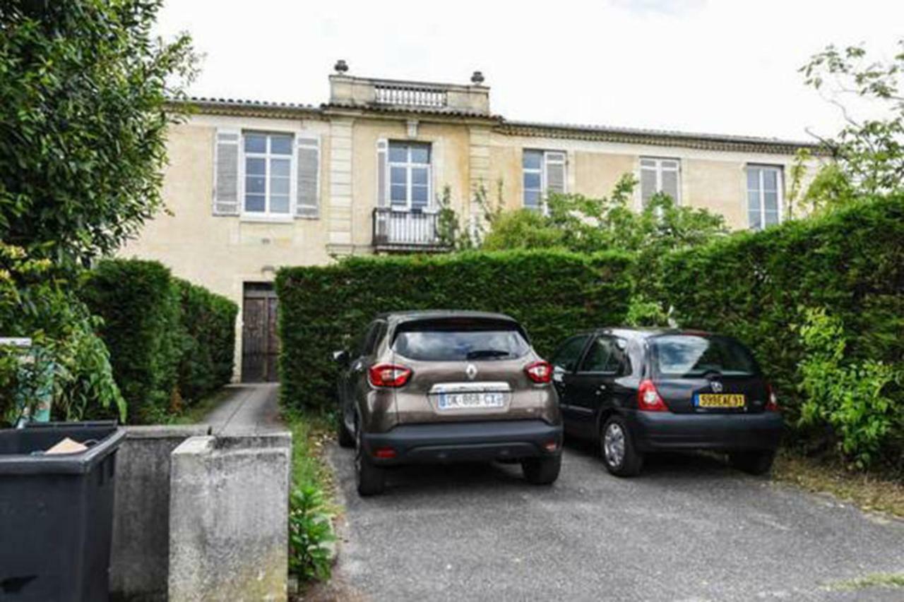 Appartement Le Chateau Mérignac Esterno foto